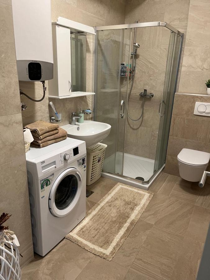 Apartmani Kastel Banja Luka Esterno foto